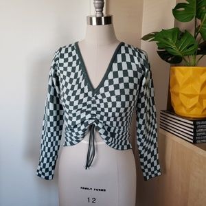 Checkered Print Sweater Size Small NEW!